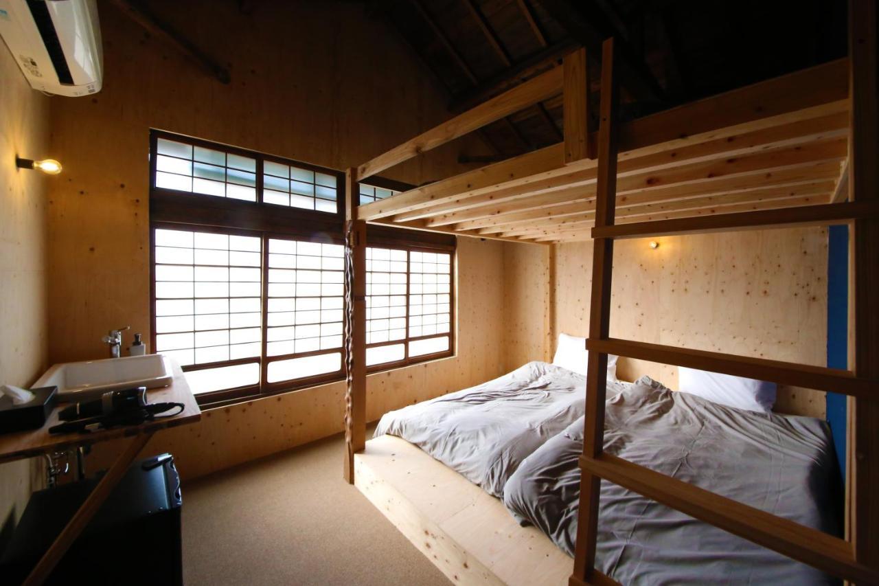 まちの別邸 緝 Shu Hostel Kochi  Ngoại thất bức ảnh